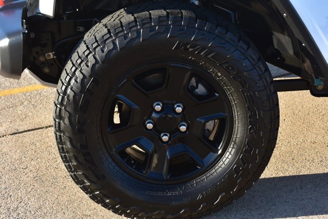 Used 2022 Jeep Gladiator Mojave w/ LED Lighting Group image 9