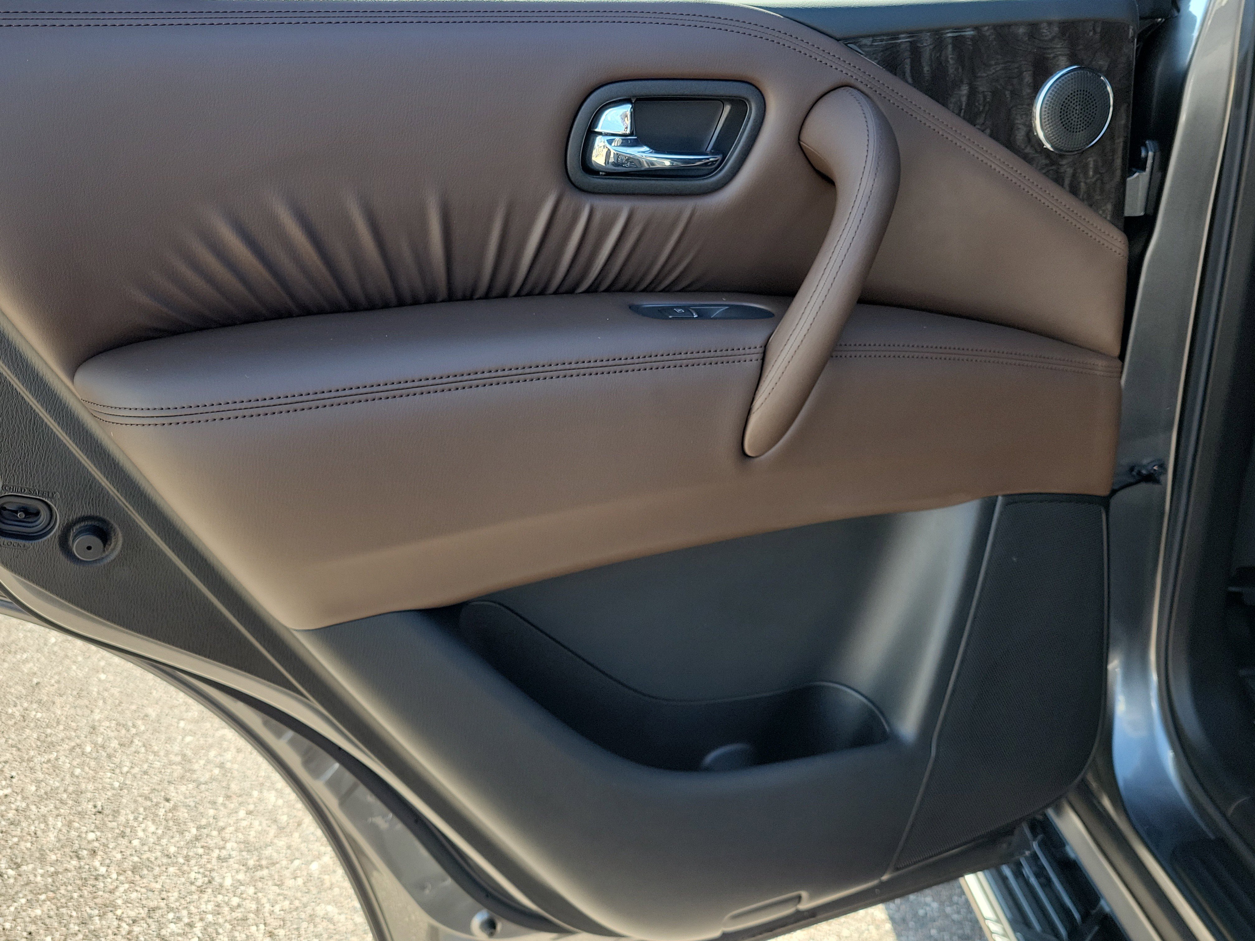 Certified 2021 Nissan Armada Platinum image 13