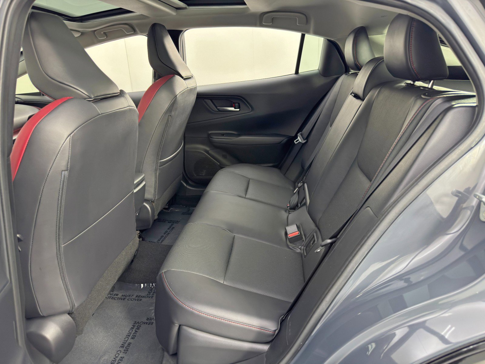 Used 2024 Toyota Prius Prime Premium w/ Advanced Technology Package FWD image 42
