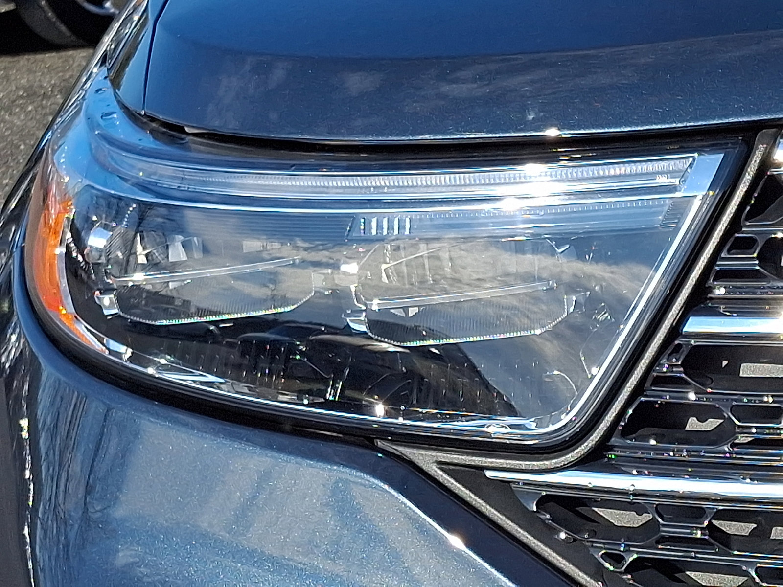 Certified 2023 Ford Explorer XLT AWD/4WD image 9