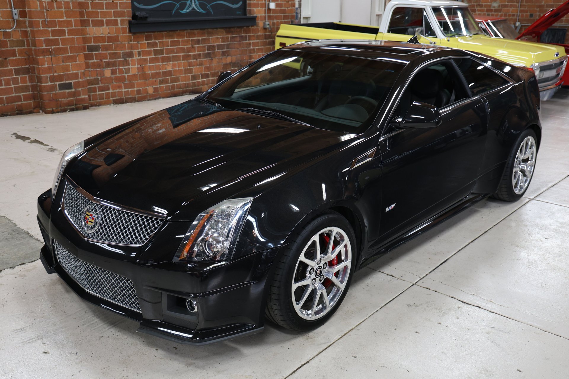 Used 2014 Cadillac CTS V w/ Wood Trim Package RWD image 2