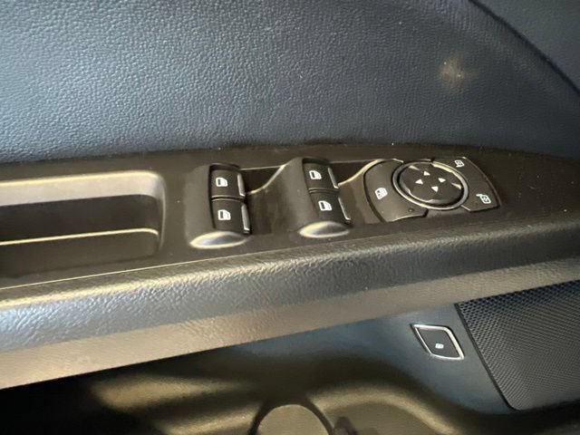 Used 2017 Ford Fusion SE w/ Equipment Group 602A FWD image 22