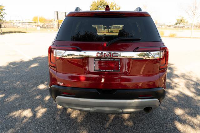 Used 2021 GMC Acadia SLE w/ Driver Convenience Package image 4