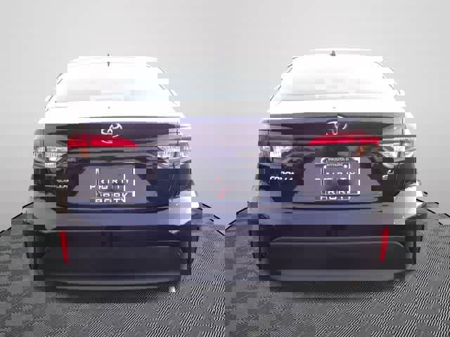 Used 2024 Toyota Corolla LE image 3