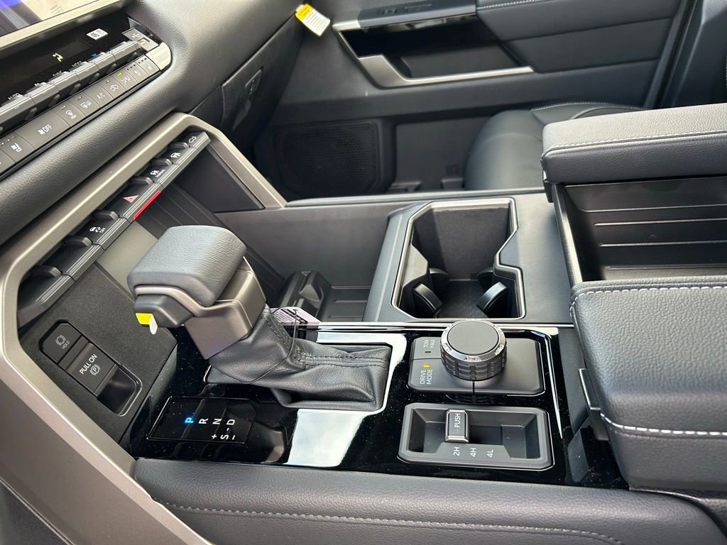 New 2026 Toyota Tundra Limited AWD/4WD image 14