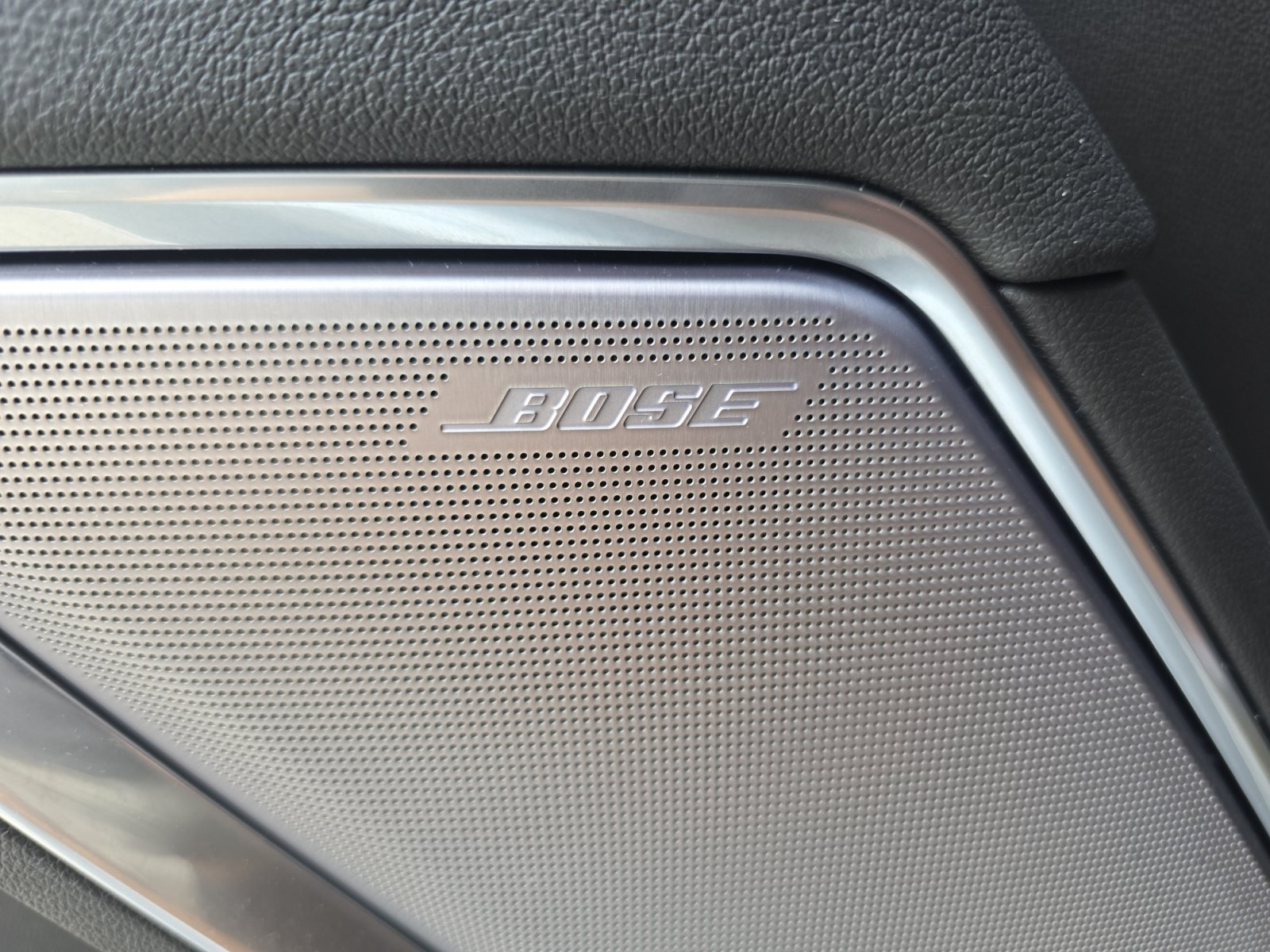 Used 2026 Chevrolet Silverado 1500 High Country w/ High Country Premium Package RWD image 27