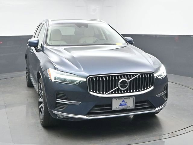 Used 2023 Volvo XC60 B5 Ultimate image 2