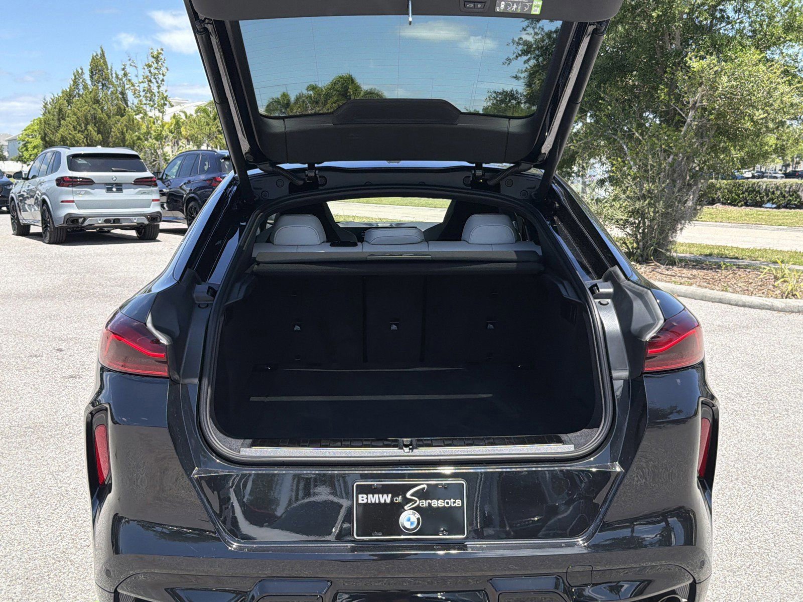 New 2027 BMW X6 M Competition AWD/4WD image 9