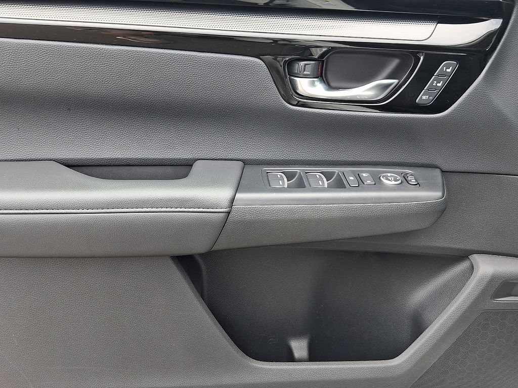 Used 2024 Honda CR-V EX-L image 12