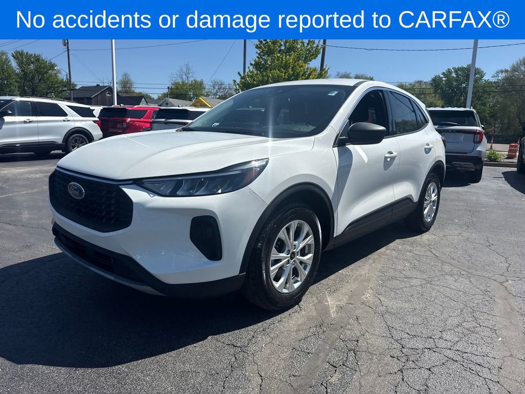 Used 2023 Ford Escape Active FWD image 2