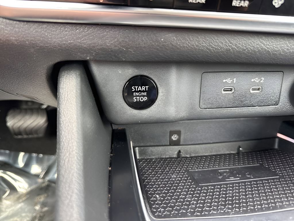 Used 2024 Nissan Rogue SL w/ SL Premium Package AWD/4WD image 22