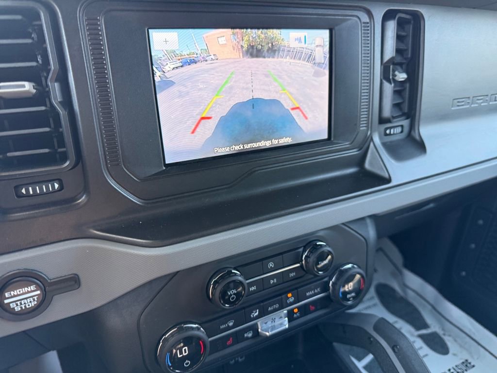 Used 2023 Ford Bronco Big Bend image 38