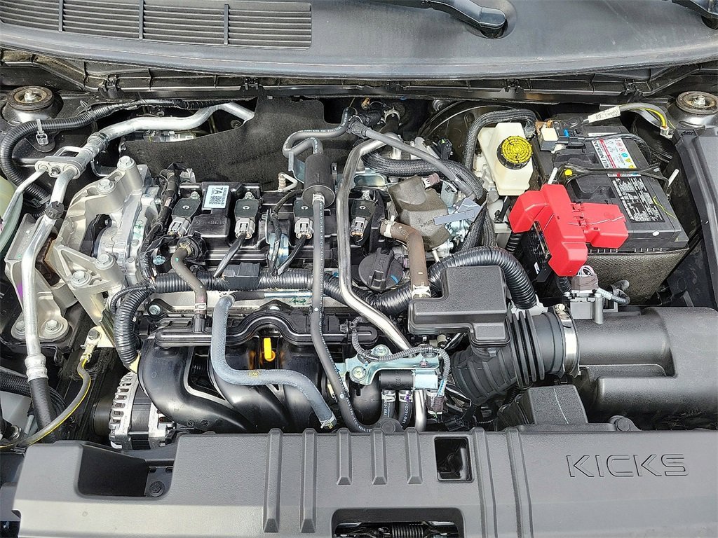 Certified 2025 Nissan Kicks SV image 25