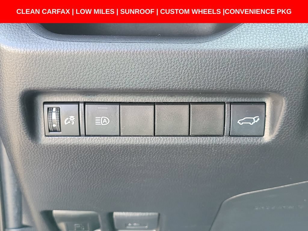 Used 2019 Toyota RAV4 XLE w/ Convenience Package FWD image 26