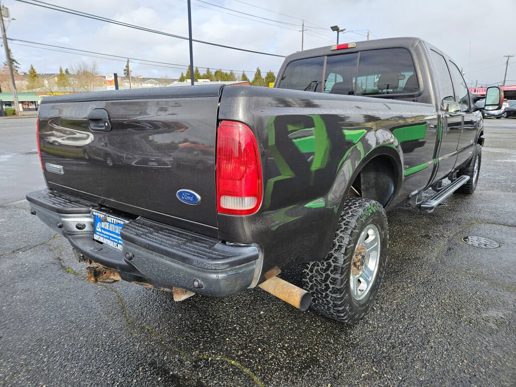 Used 2005 Ford F350 Lariat image 5