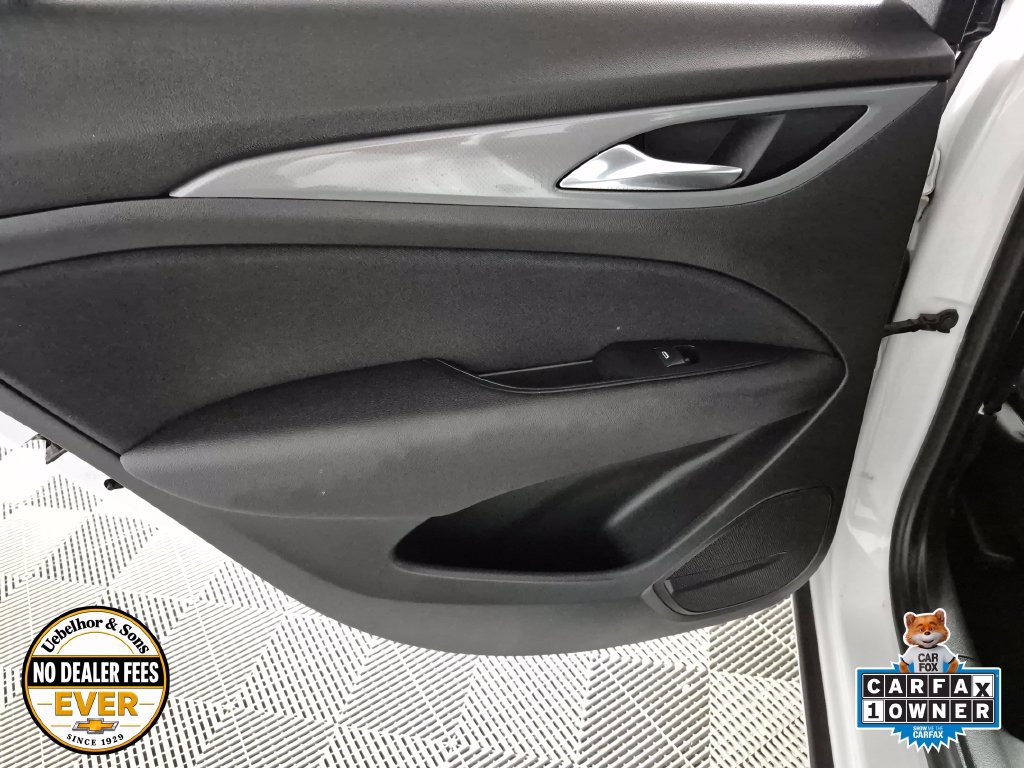 Used 2019 Buick Regal Preferred w/ Driver Confidence Package I FWD image 26