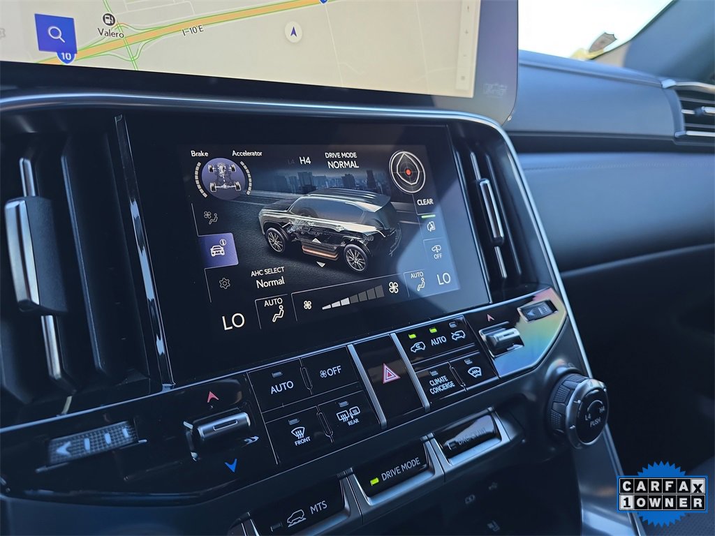 Used 2025 Lexus LX 700h Overtrail image 24