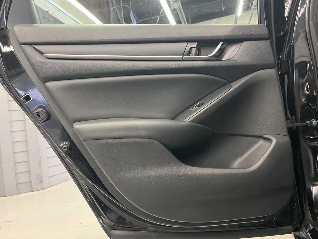 Used 2022 Honda Accord Sport image 28