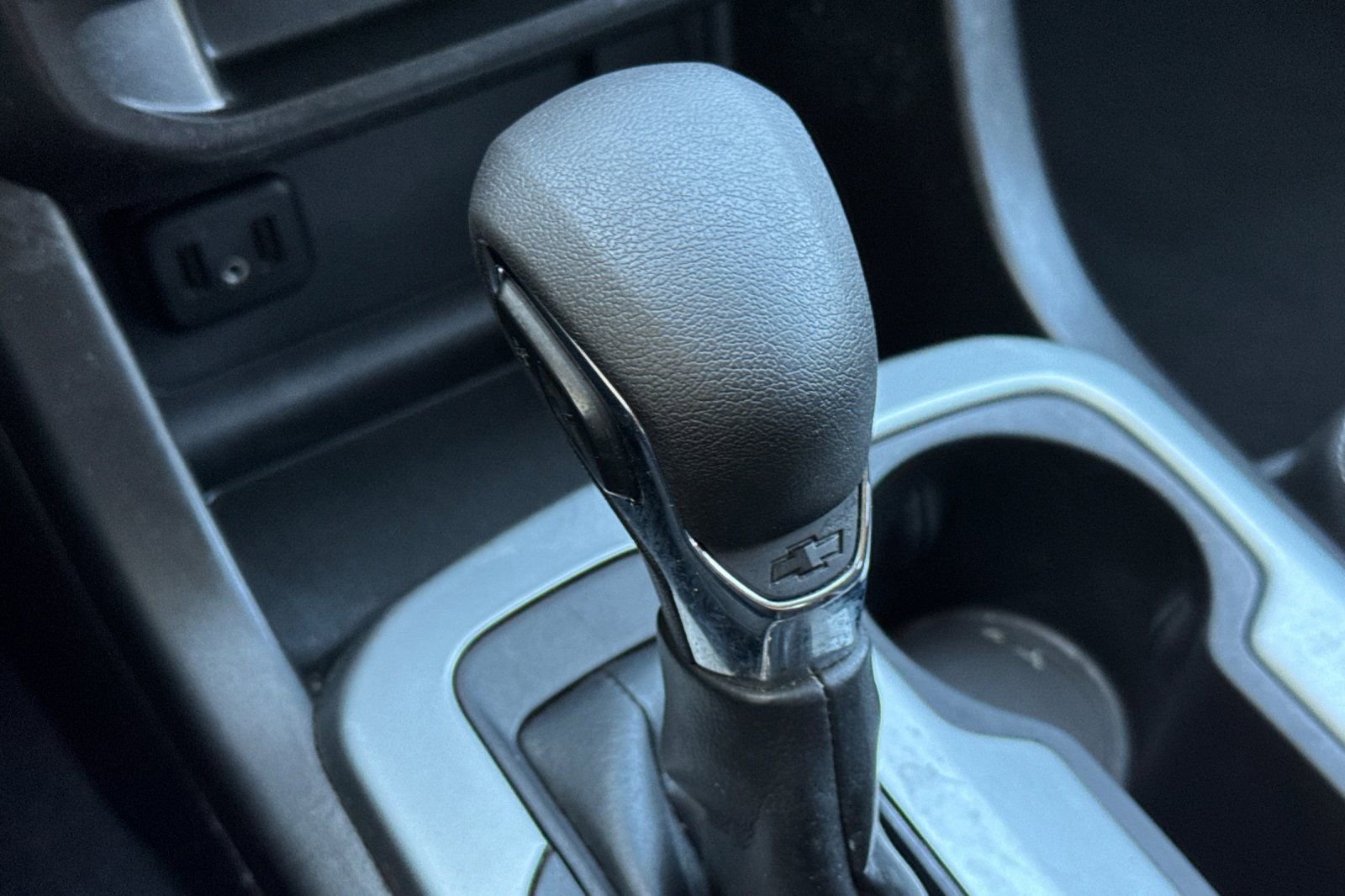 Used 2022 Chevrolet Colorado LT w/ Safety Package image 21