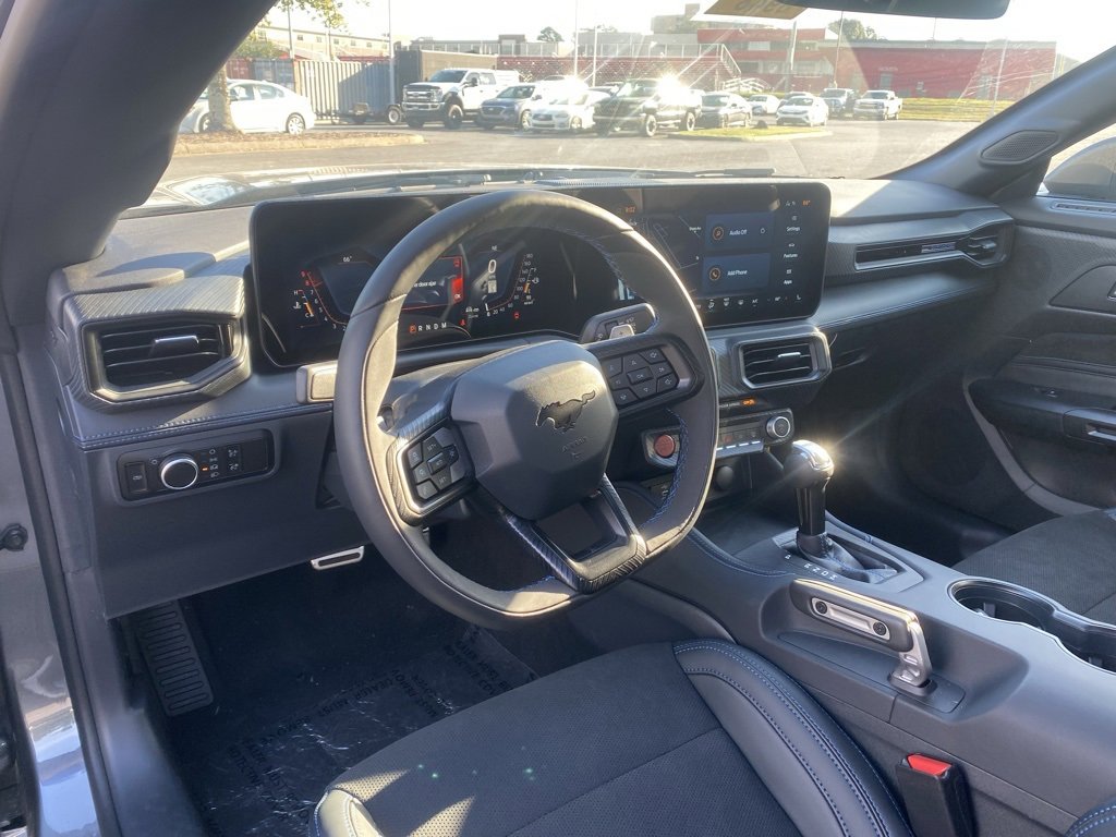 New 2025 Ford Mustang Dark Horse image 12