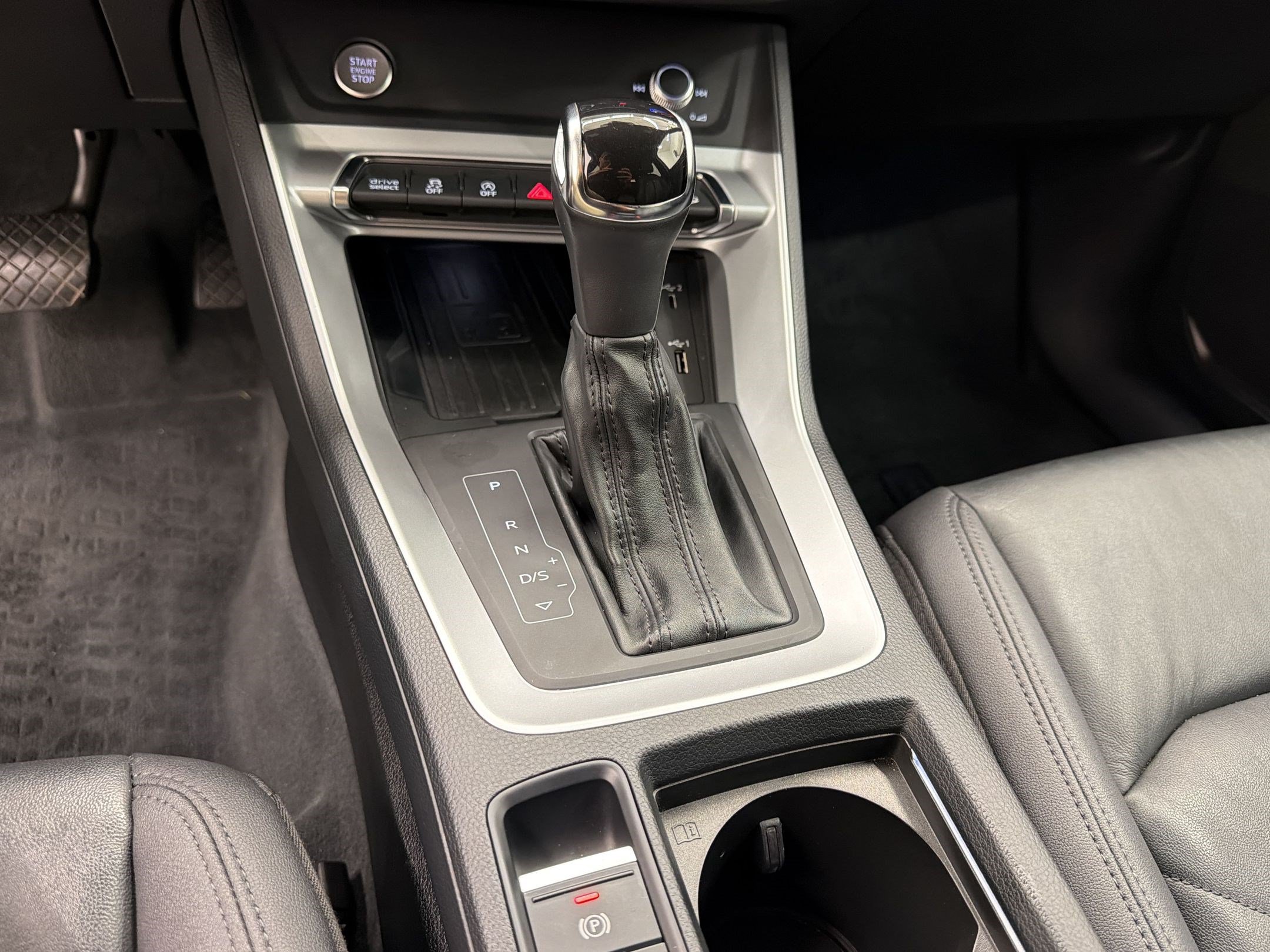 Used 2019 Audi Q3 2.0T Premium Plus AWD/4WD image 17