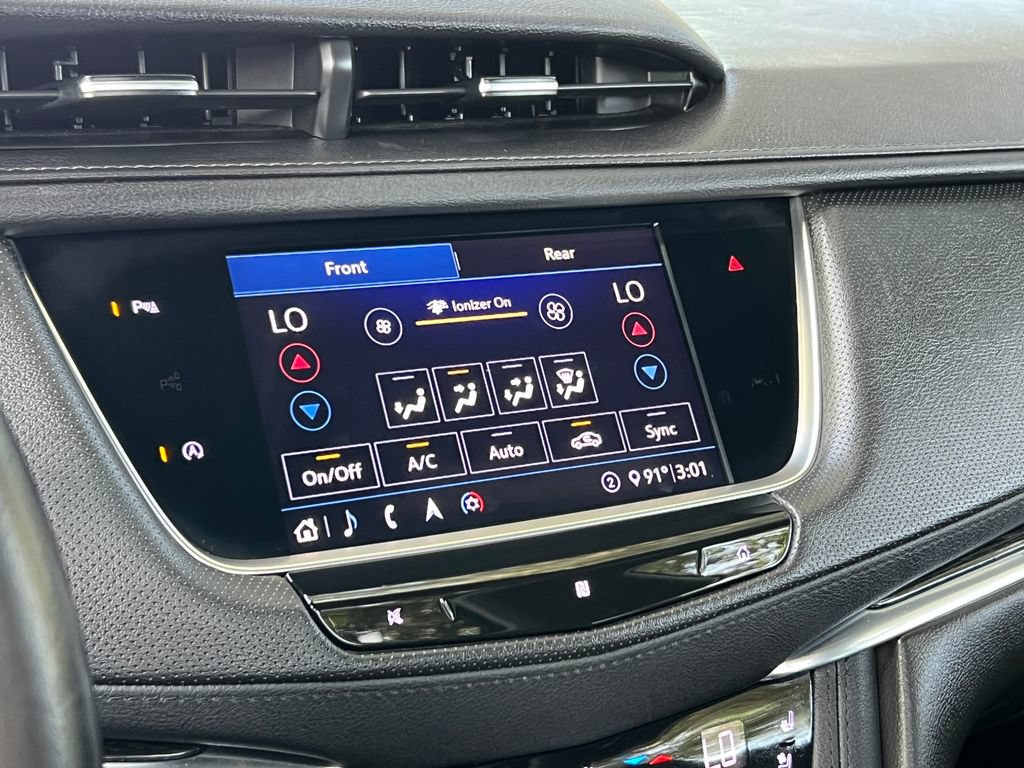 Used 2020 Cadillac XT5 Premium Luxury AWD/4WD image 37