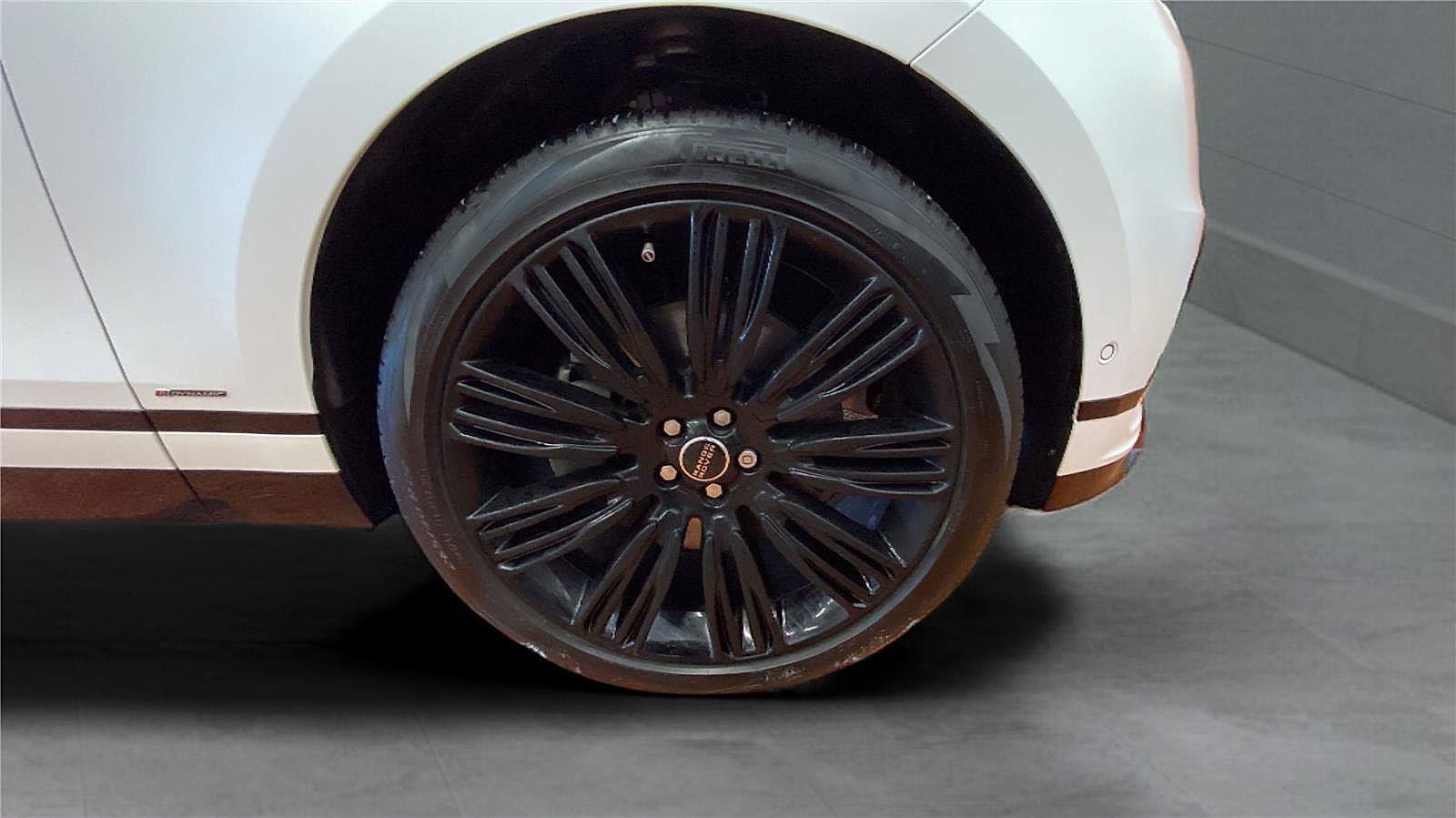 Used 2021 Land Rover Range Rover Velar R-Dynamic HSE image 34