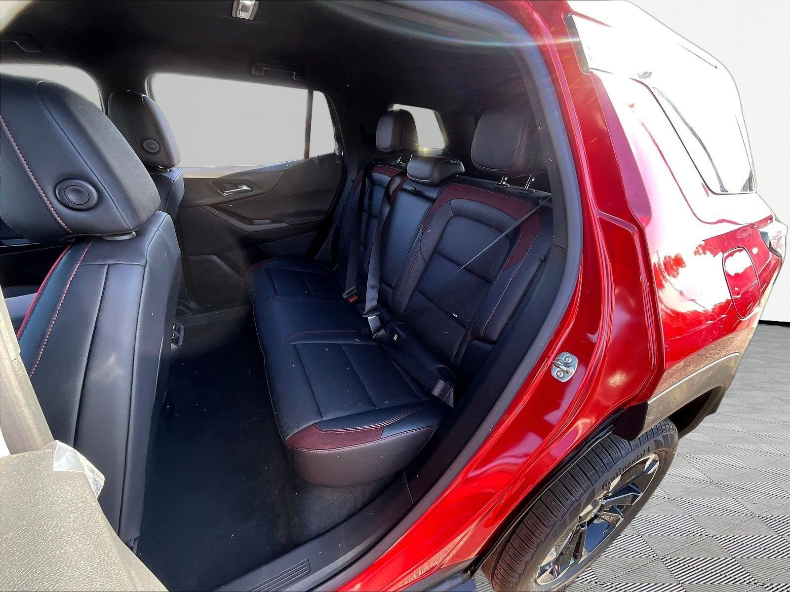 New 2027 Chevrolet Equinox RS FWD image 18