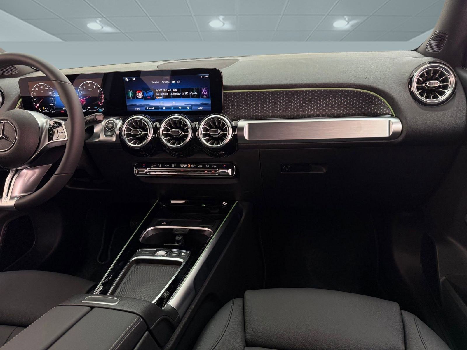 New 2026 Mercedes-Benz GLB 250 image 24