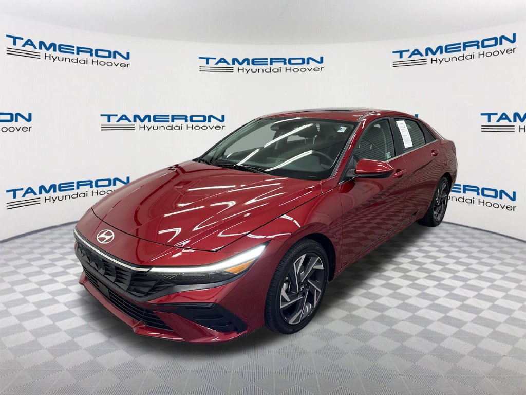 Certified 2025 Hyundai Elantra SEL w/ Cargo Package