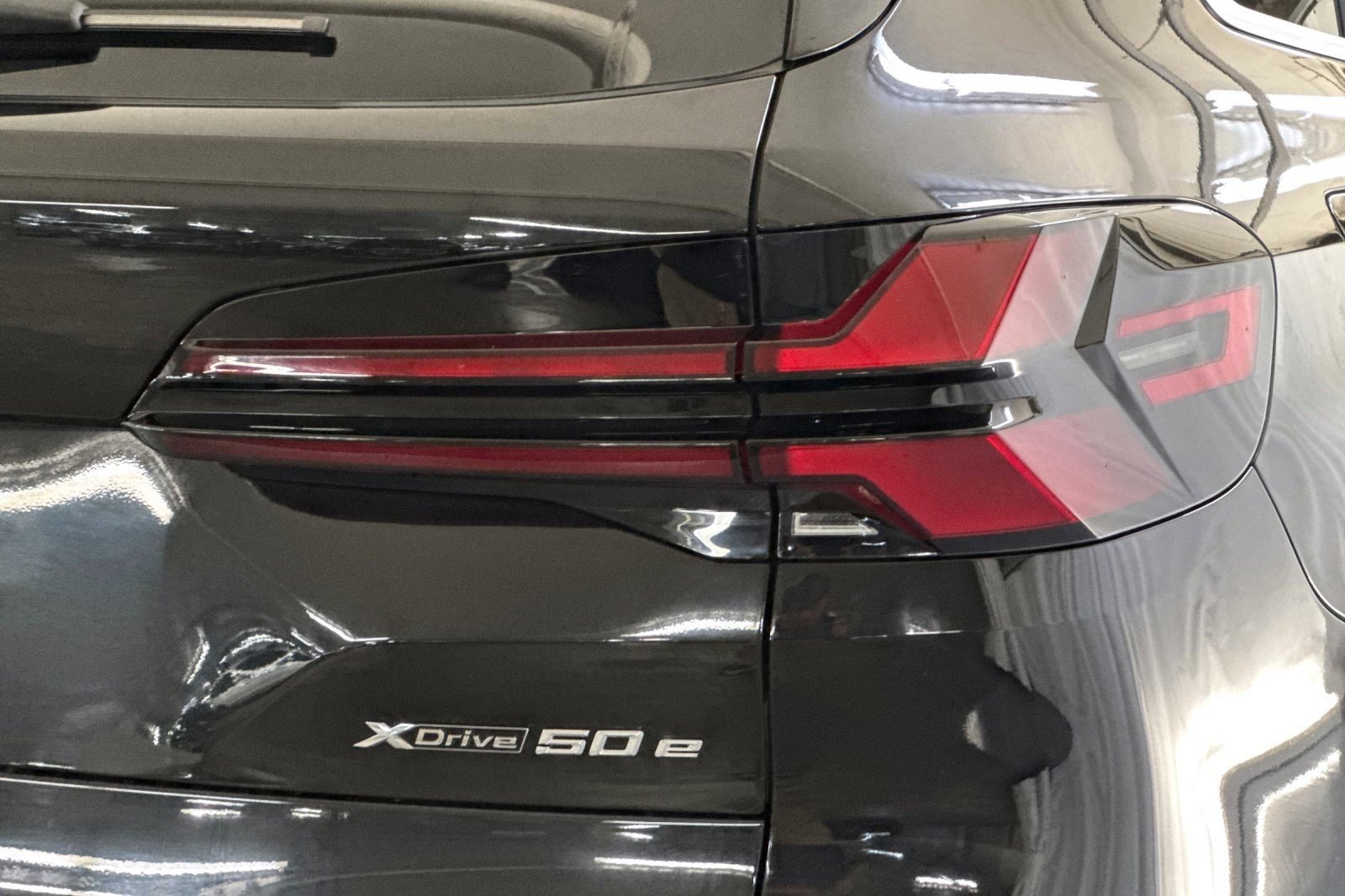 Used 2026 BMW X5 xDrive50e w/ Premium Package AWD/4WD image 13