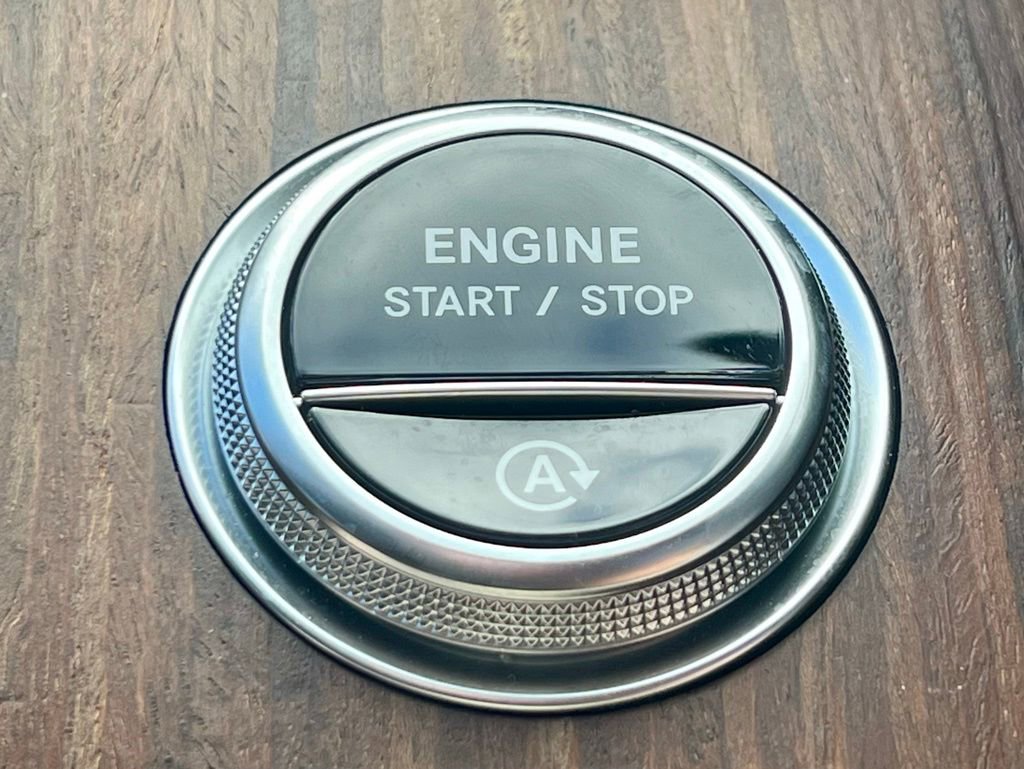 Certified 2022 Mercedes-Benz C 300 4MATIC Sedan image 27