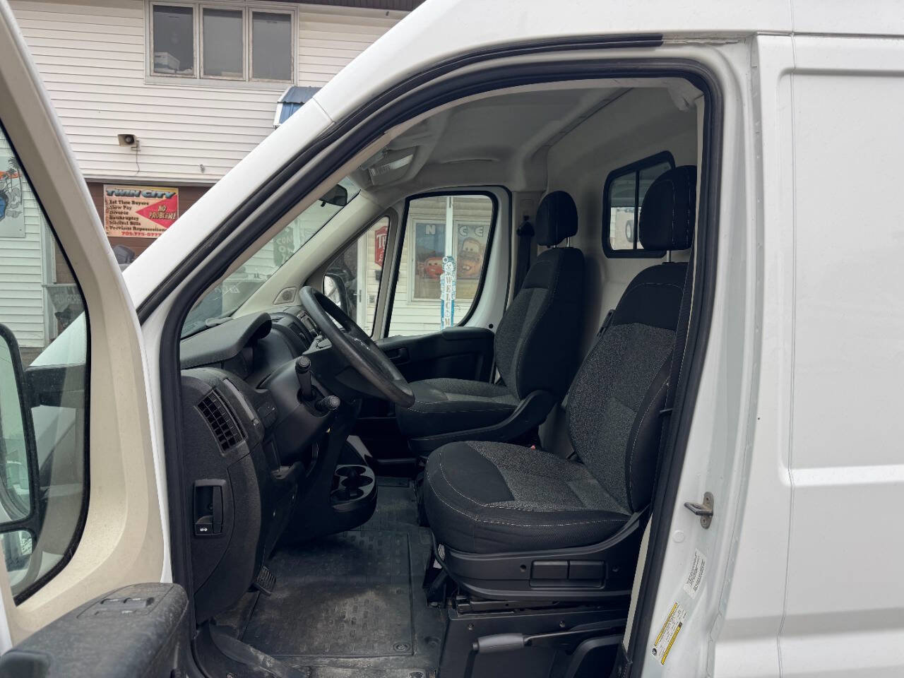 Used 2014 RAM ProMaster 1500 w/ Premium Appearance Group FWD image 12