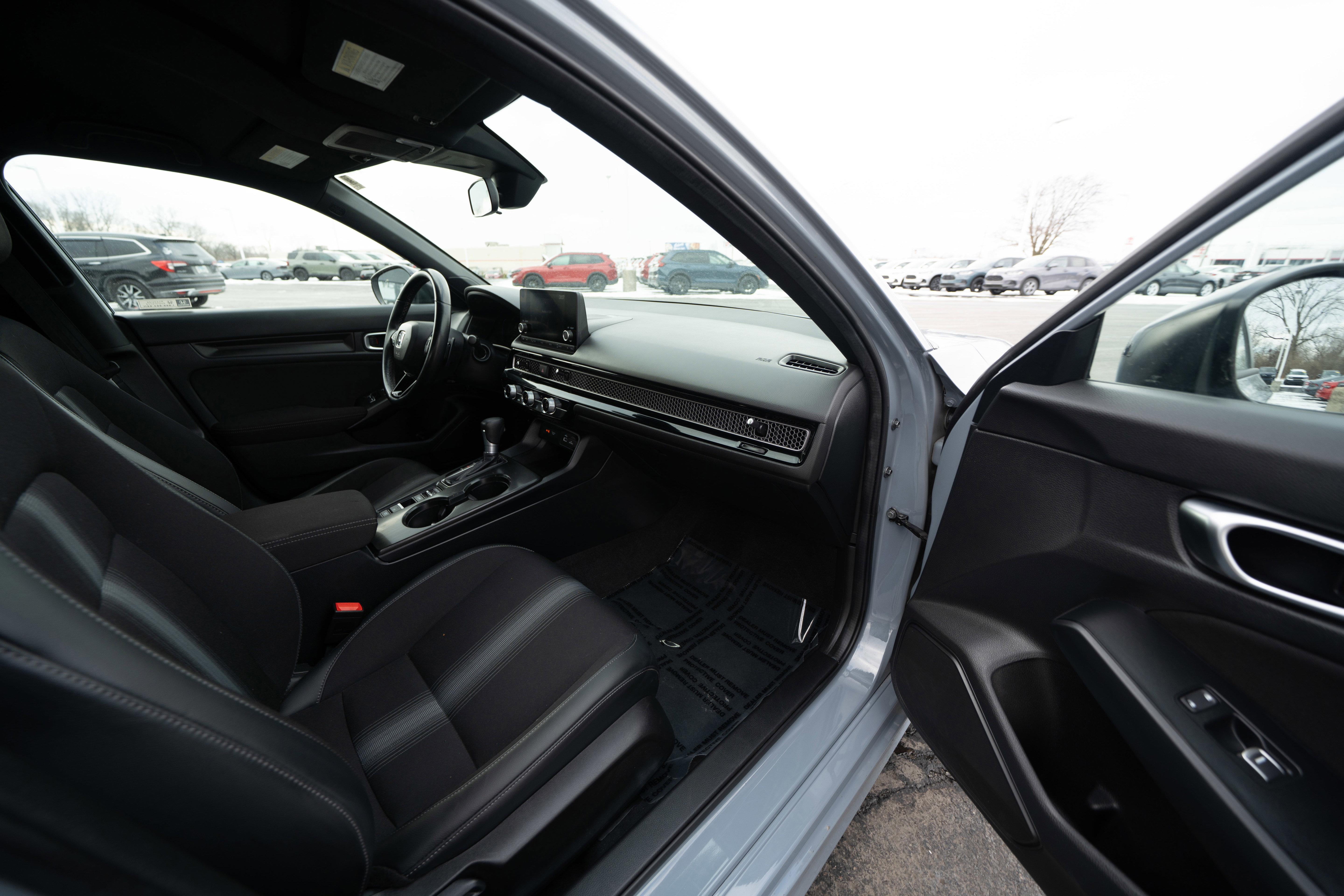 Used 2024 Honda Civic Sport image 25