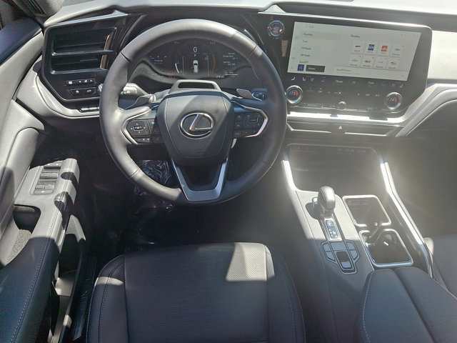 Used 2024 Lexus TX 350 AWD image 11