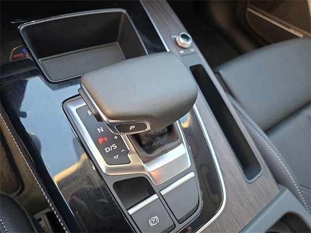 Certified 2025 Audi Q5 2.0T Premium Plus w/ Premium Plus Package image 16