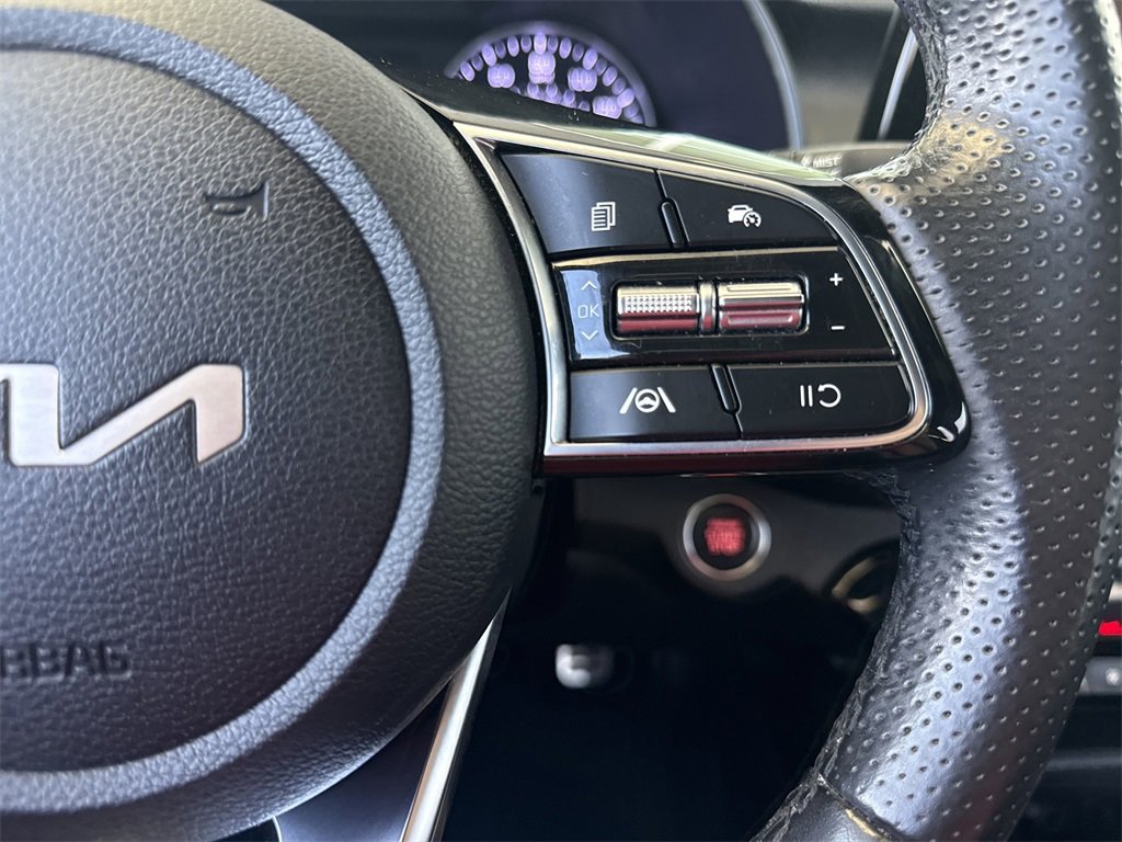 Used 2022 Kia Forte GT-Line image 23