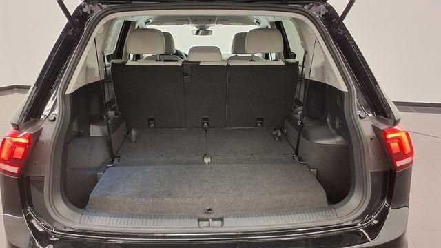 Used 2024 Volkswagen Tiguan S image 13