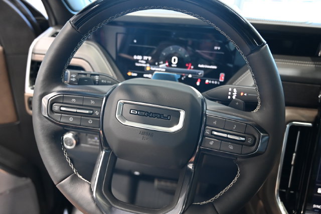 New 2026 GMC Yukon XL Denali Ultimate AWD/4WD image 27