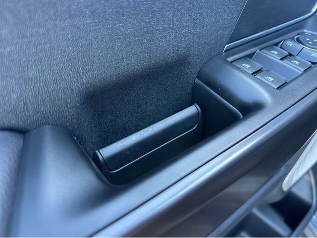 Used 2026 Ford F150 Lariat w/ Equipment Group 502A High image 40