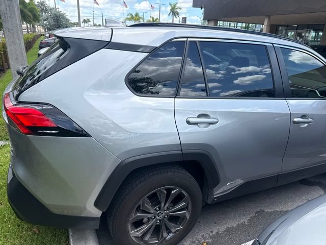 Used 2025 Toyota RAV4 XLE Premium AWD/4WD image 5