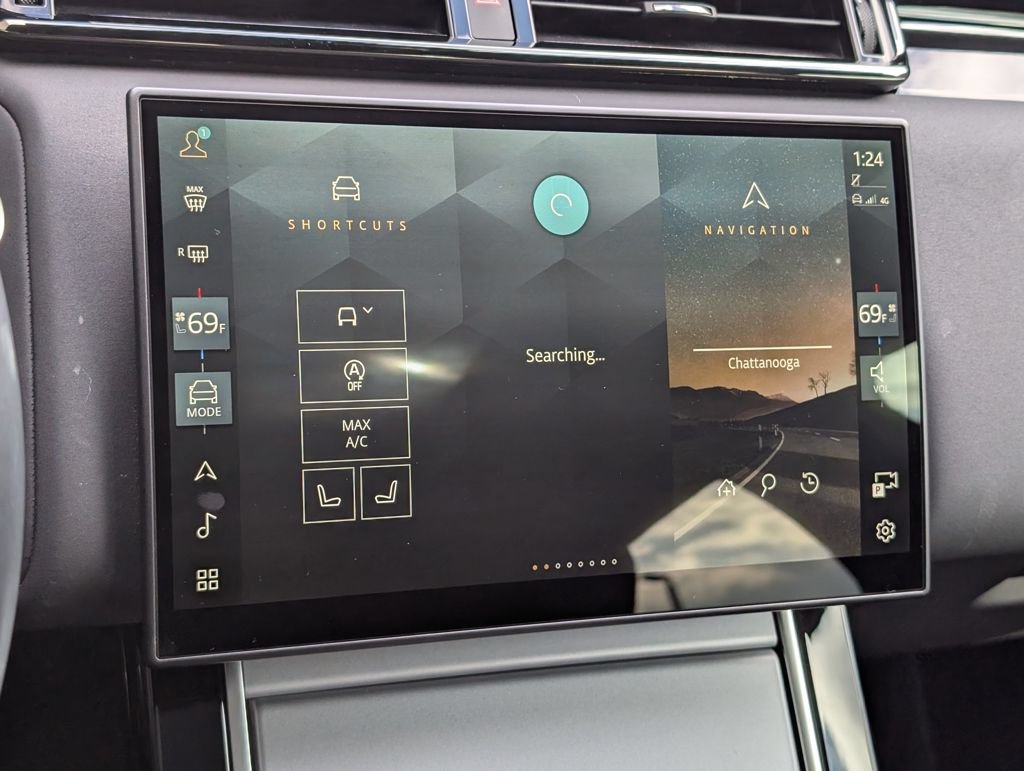 Certified 2025 Land Rover Range Rover Velar S AWD/4WD image 17