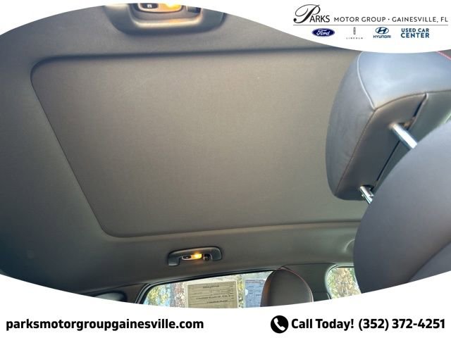 Used 2018 Hyundai Elantra GT Sport w/ Sport Tech Package 04 image 16