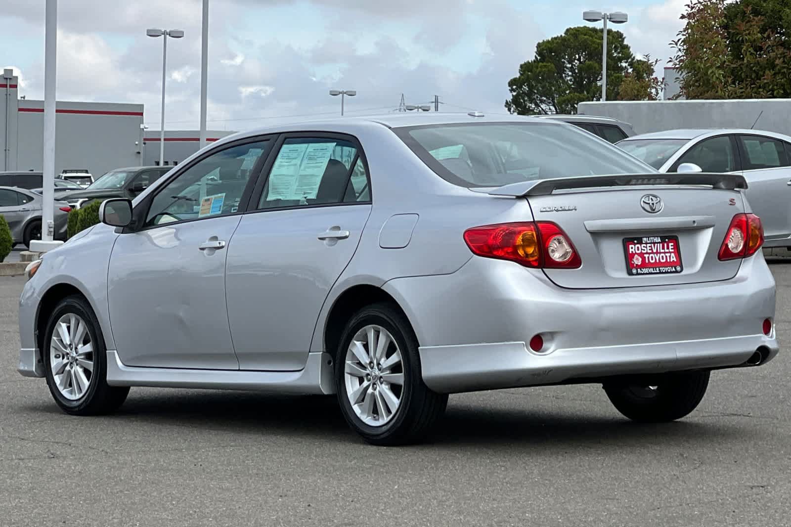 Used 2010 Toyota Corolla S FWD image 7