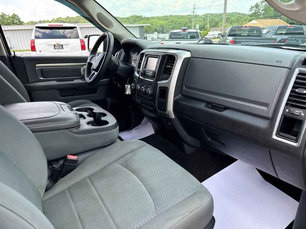 Used 2017 RAM 1500 Outdoorsman AWD/4WD image 34