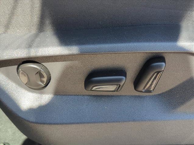 Used 2024 Volkswagen Atlas SE FWD image 13