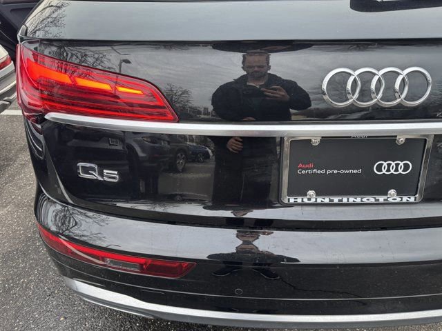 Certified 2025 Audi Q5 2.0T Premium Plus w/ Premium Plus Package AWD/4WD image 37