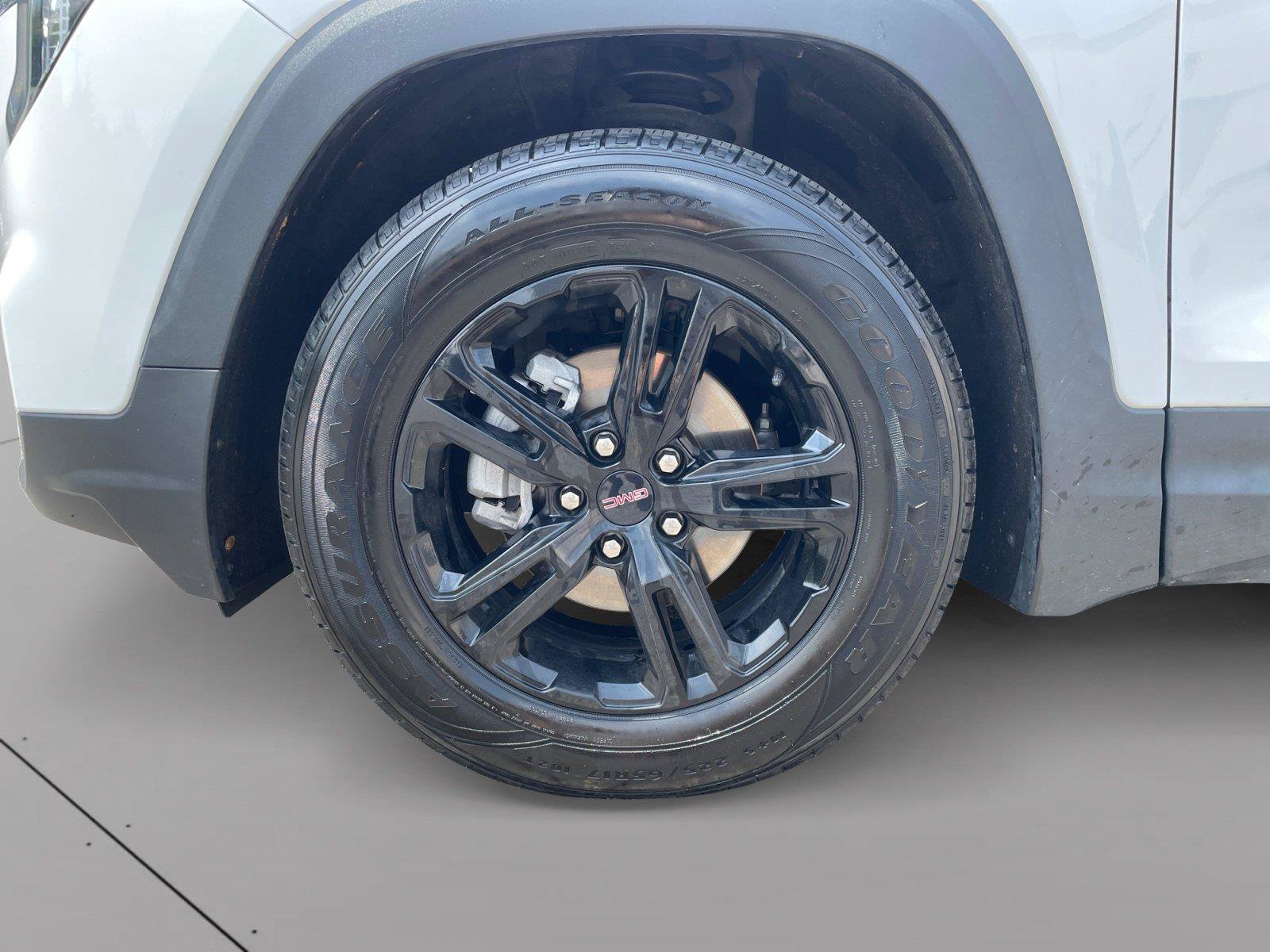 Used 2023 GMC Terrain AT4 w/ Tech Package AWD/4WD image 14