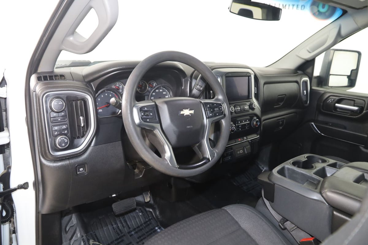 Used 2020 Chevrolet Silverado 2500 LT AWD/4WD image 23