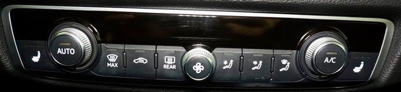 Used 2017 Audi A3 e-tron Premium Plus w/ Technology Package image 22